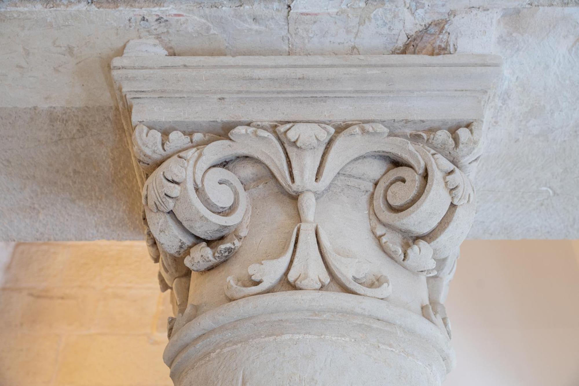 Palazzo Persone Dimora Storica Bed & Breakfast Lecce Bagian luar foto