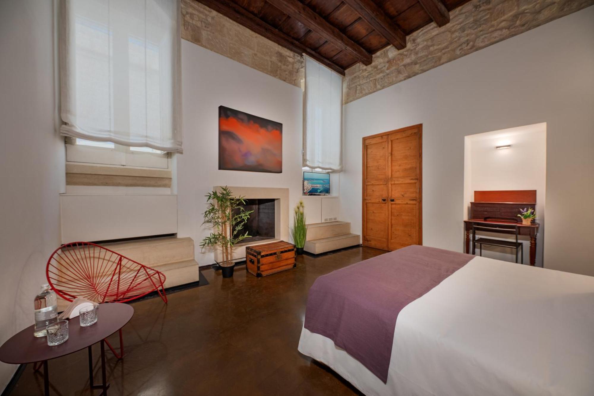 Palazzo Persone Dimora Storica Bed & Breakfast Lecce Bagian luar foto